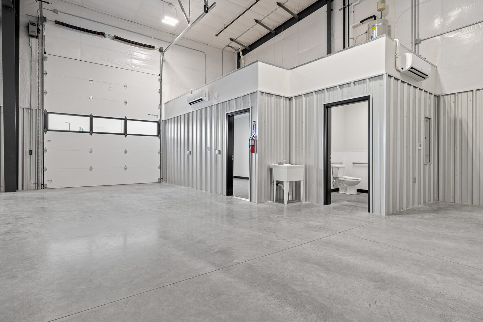 FlexSpace Business Centers Leslie Road Richland warehouse with office space, private restroom visible.